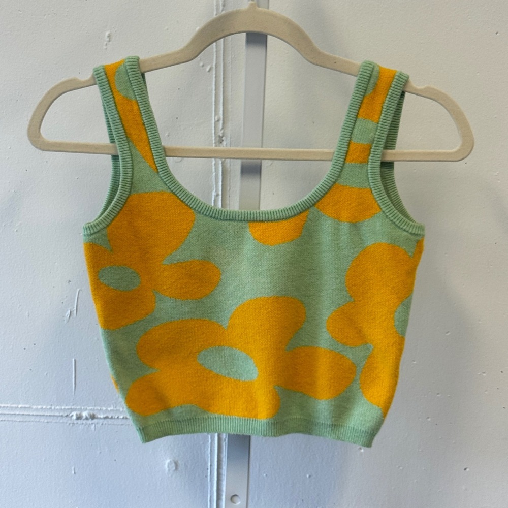 Bailey Rose Floral Knit Crop Tank Top Mint Green Yellow BRW0826-9 Small Soft